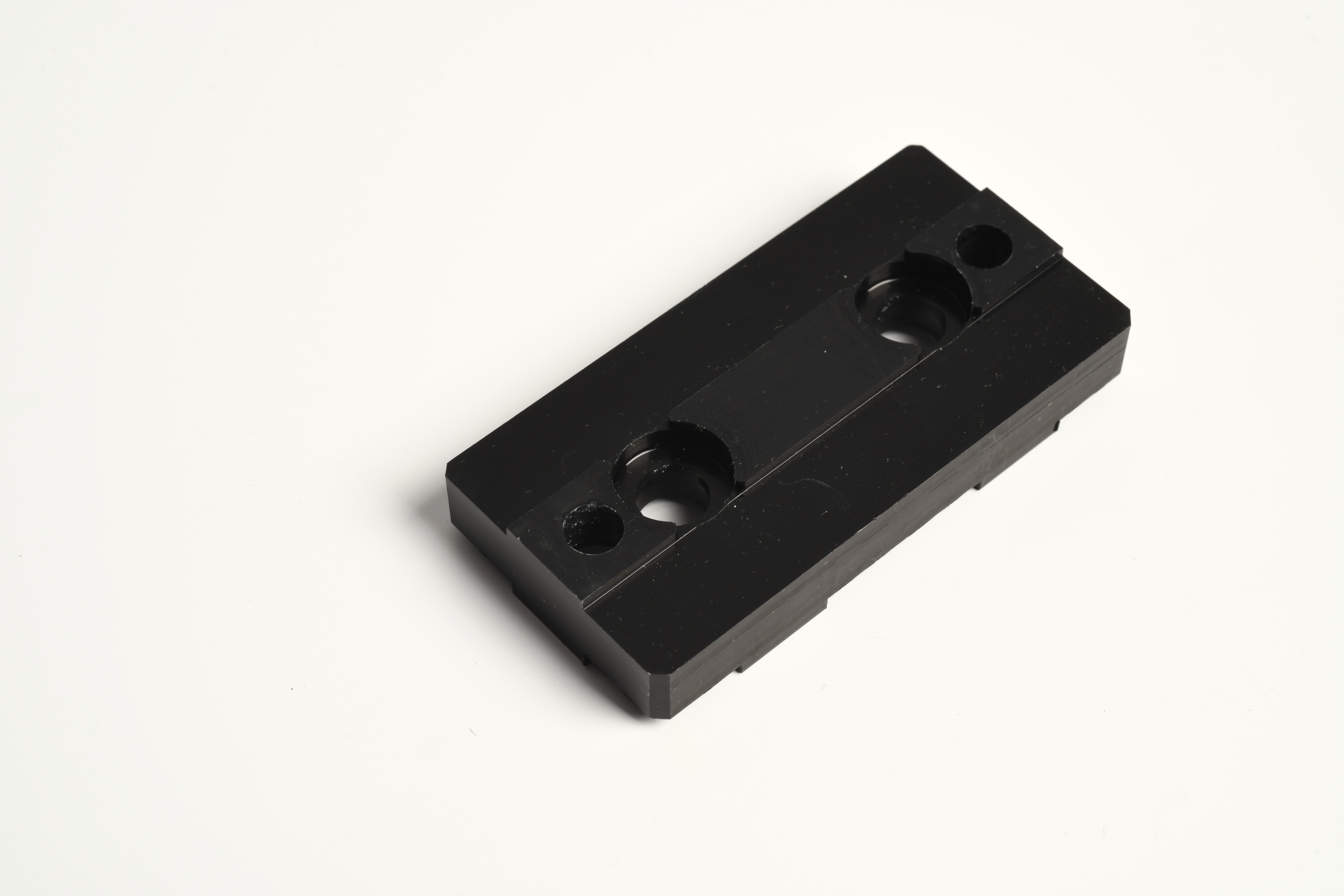 Connectors 40×80-1 · Slot 14