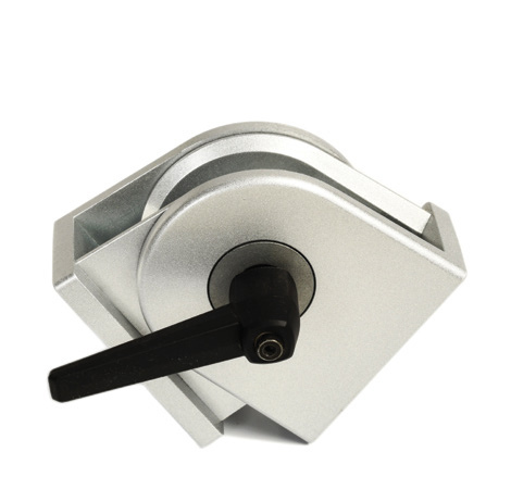 Locking pivot joints · Slot 10
